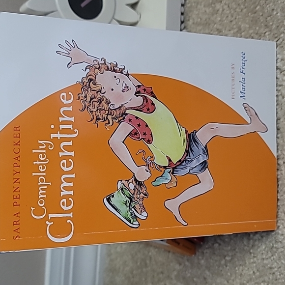 Clementine Book Series - Picture 8 of 8